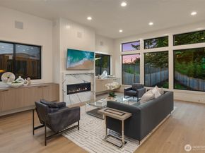 5837 112th Place NE, Kirkland WA 98033