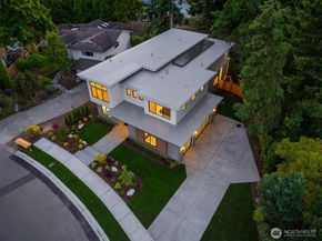 5837 112th Place NE, Kirkland WA 98033