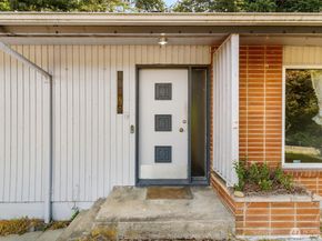 19040 103rd Avenue NE, Bothell WA 98011