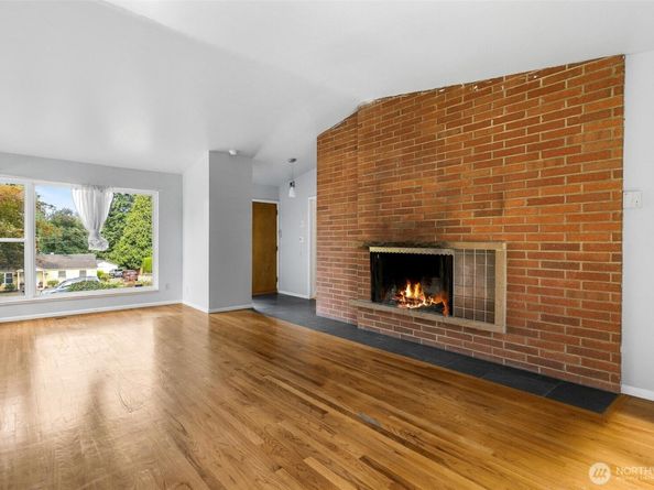 19040 103rd Avenue NE, Bothell WA 98011