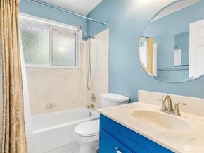 19040 103rd Avenue NE, Bothell WA 98011