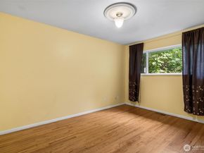 19040 103rd Avenue NE, Bothell WA 98011