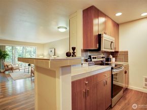 16101 Bothell Everett Hwy D103, Mill Creek WA 98012