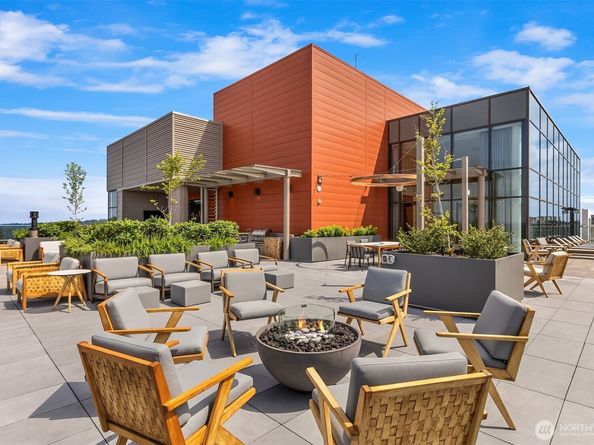 10232 NE 10th Street 509, Bellevue WA 98004