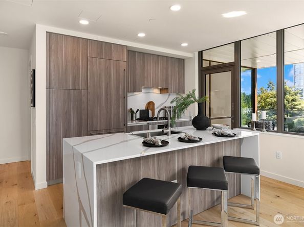 10232 NE 10th Street 509, Bellevue WA 98004