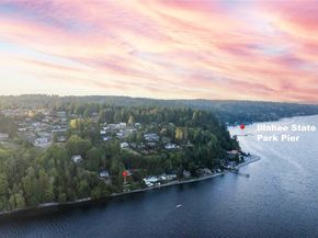 3737 Bahia Vista Drive NE, Bremerton WA 98310