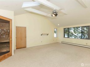 3737 Bahia Vista Drive NE, Bremerton WA 98310