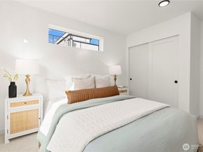 1704 A N 47th Street, Seattle WA 98103