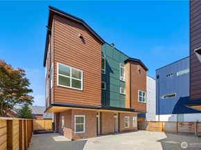 1704 A N 47th Street, Seattle WA 98103