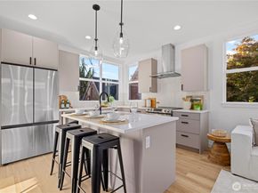 1704 A N 47th Street, Seattle WA 98103