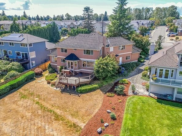 205 101st Avenue NE, Lake Stevens WA 98258