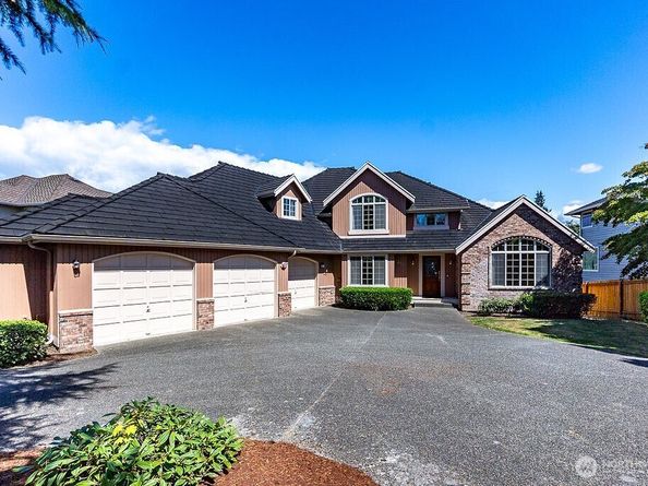 205 101st Avenue NE, Lake Stevens WA 98258