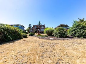 205 101st Avenue NE, Lake Stevens WA 98258