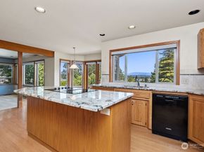 205 101st Avenue NE, Lake Stevens WA 98258