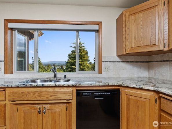 205 101st Avenue NE, Lake Stevens WA 98258