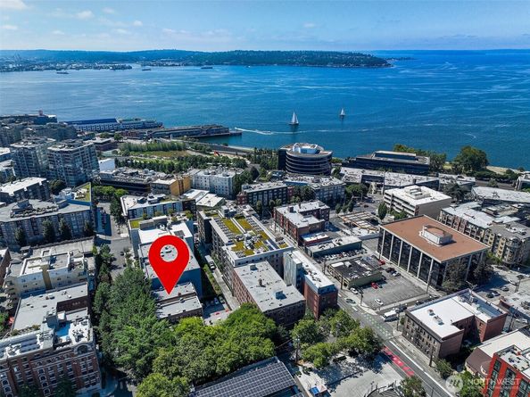 125 Warren Avenue N J, Seattle WA 98109