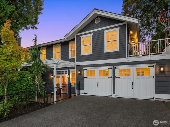 7557 44th Avenue NE, Seattle WA 98115