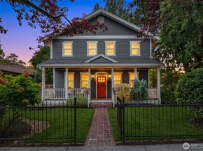 7557 44th Avenue NE, Seattle WA 98115