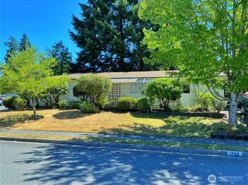 1752 162nd Avenue NE