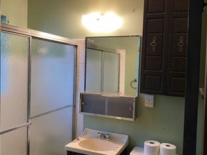 1752 162nd Avenue NE, Bellevue WA 98008