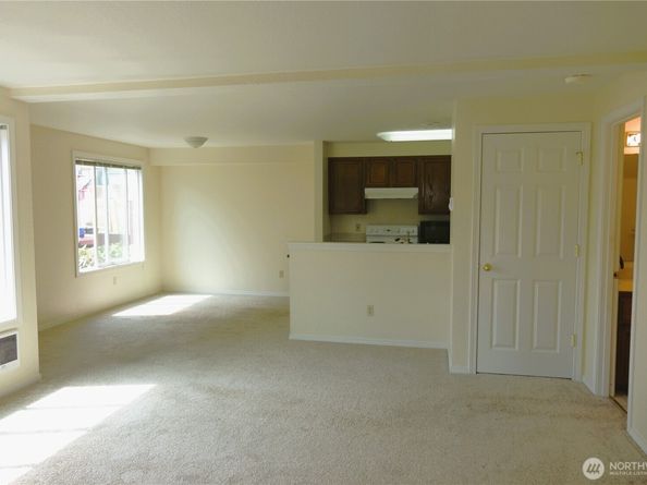 2902 13th Street 3A, Everett WA 98201