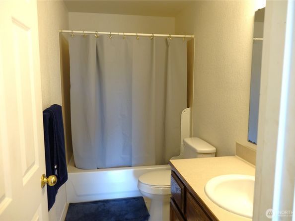 2902 13th Street 3A, Everett WA 98201