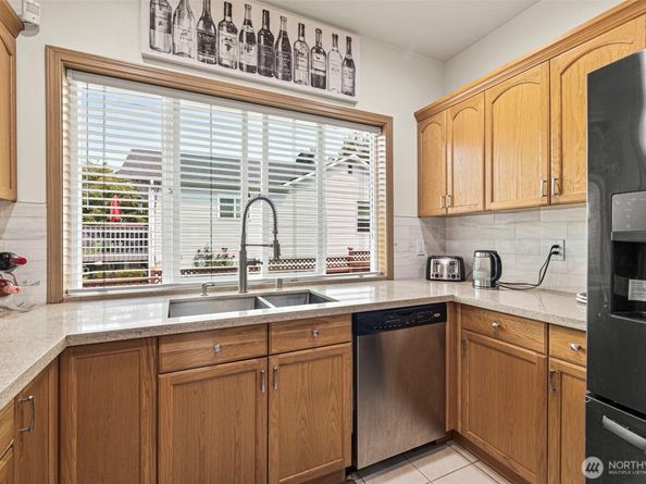 10821 Crestwood Drive S, Seattle WA 98178