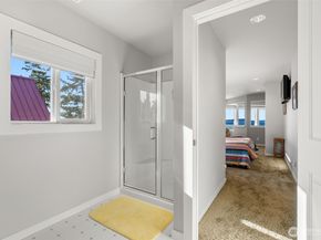 8668 NE Point No Point Road, Hansville WA 98340