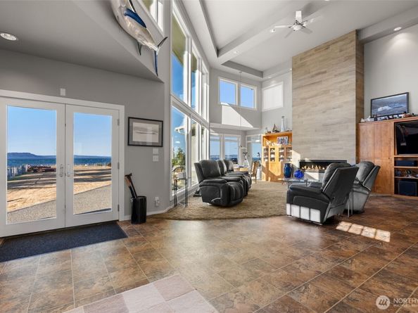 8668 NE Point No Point Road, Hansville WA 98340