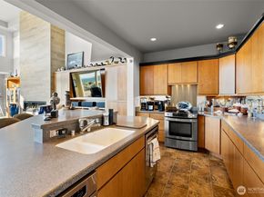 8668 NE Point No Point Road, Hansville WA 98340