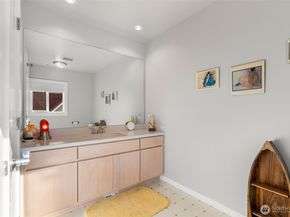 8668 NE Point No Point Road, Hansville WA 98340