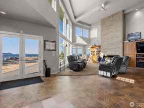 8668 NE Point No Point Road, Hansville WA 98340