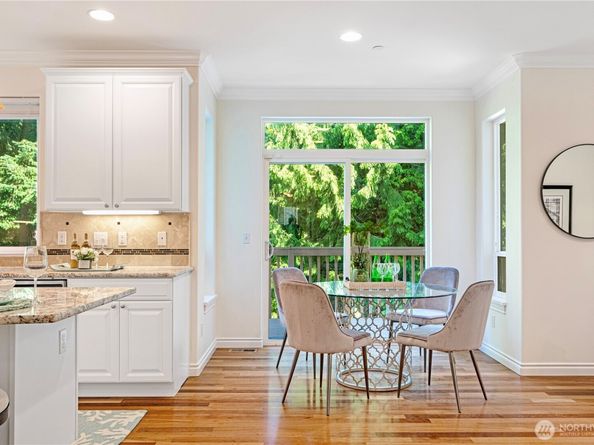 17445 NE 28th Street, Redmond WA 98052