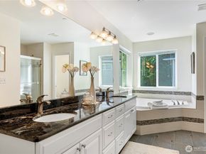 17445 NE 28th Street, Redmond WA 98052