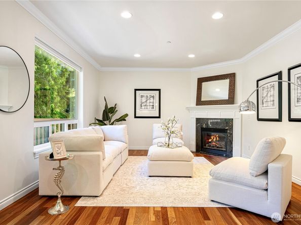 17445 NE 28th Street, Redmond WA 98052