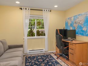 2300 Jefferson Avenue NE A101, Renton WA 98056