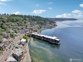 3717 Beach Drive SW 316, Seattle WA 98116