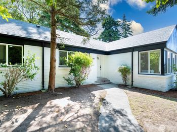 2874 30th Avenue W
