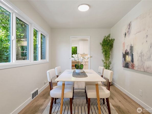 2874 30th Avenue W, Seattle WA 99819