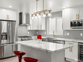 3821 Earendel Avenue, Bremerton WA 98310
