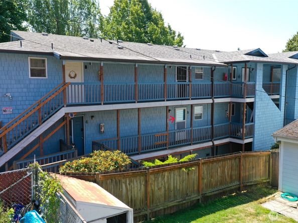 2629 Rucker Ave. 3, Everett WA 98201
