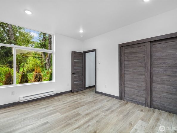 8612 42nd Avenue S C, Seattle WA 98118