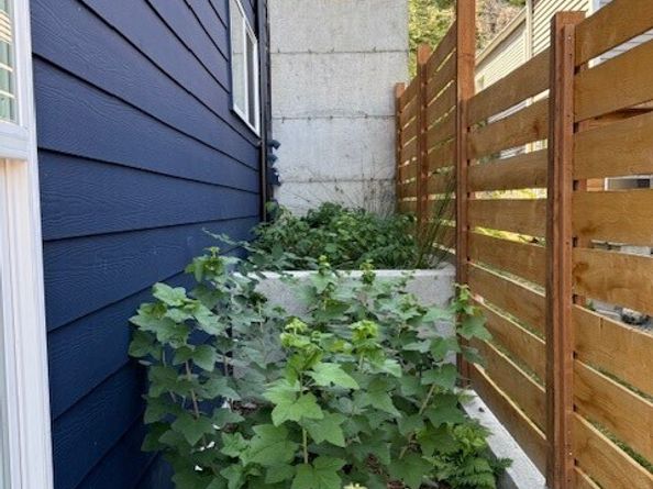 8612 42nd Avenue S C, Seattle WA 98118