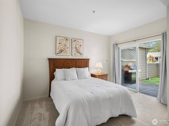 22511 SE 37th Terrace 1409, Issaquah WA 98029