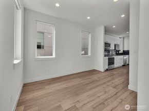 3628 14th Avenue S, Seattle WA 98108