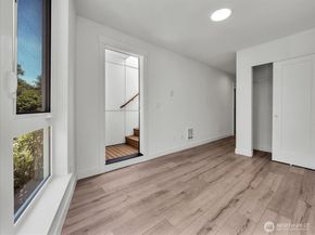 3628 14th Avenue S, Seattle WA 98108