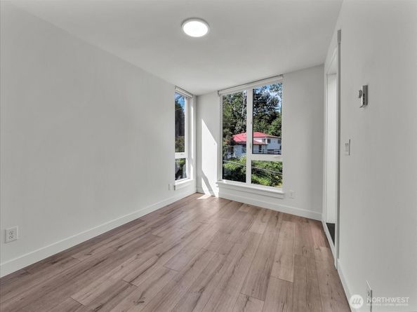 3628 14th Avenue S, Seattle WA 98108