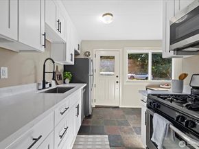 6441 23rd Ave S, Seattle WA 98108