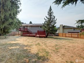 23202 115th Avenue SE, Kent WA 98031
