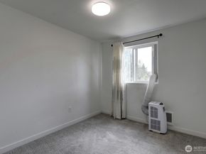 23202 115th Avenue SE, Kent WA 98031